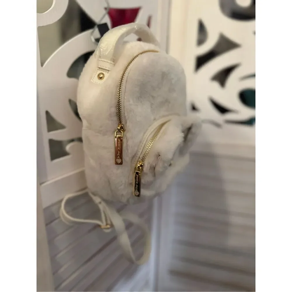 Betsey Johnson Puppy Dog frenchie french bulldog  Backpack white fur mini bag